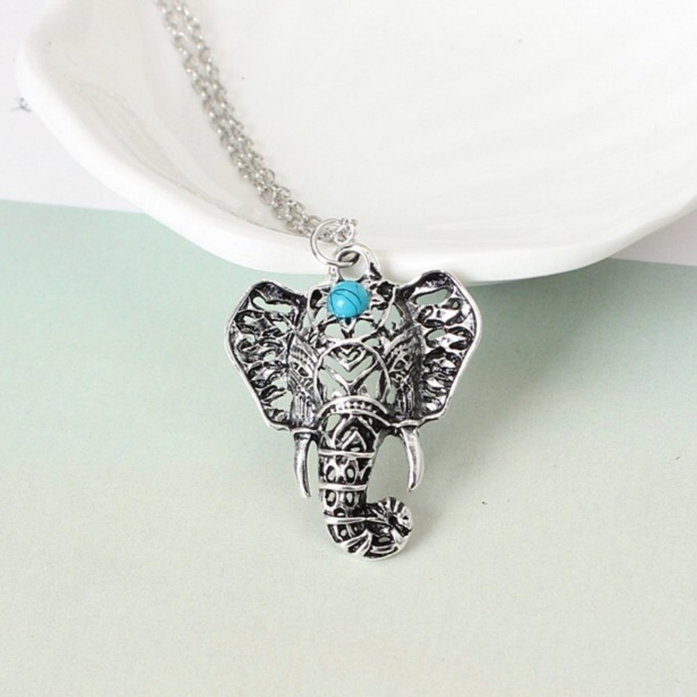 🎉 Silver Plated Boho Elephant Head Chain Necklace